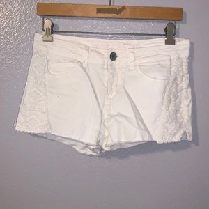 Vanilla Star white lace sides denim summer jean shorts
